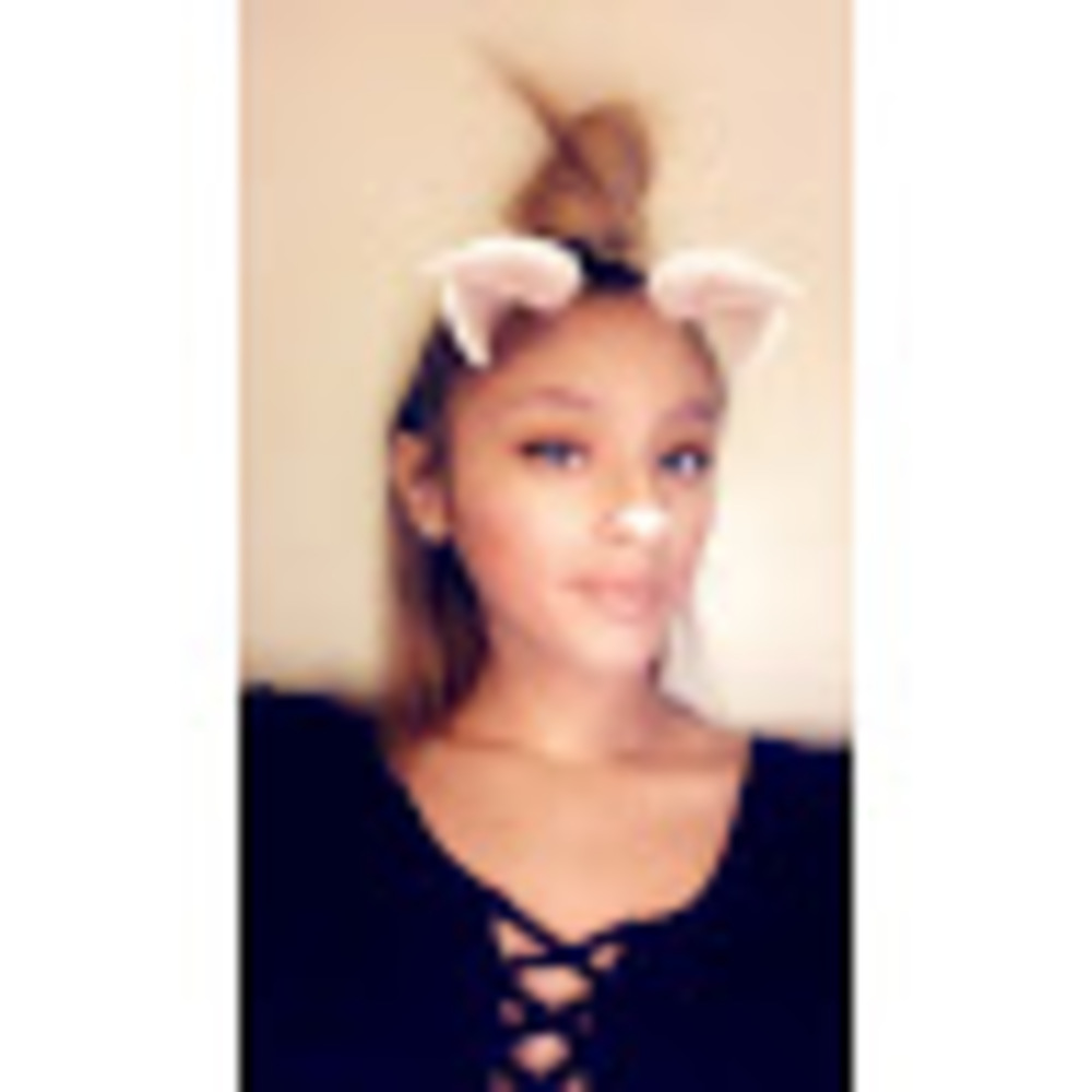 Meet your Posher, Jailene